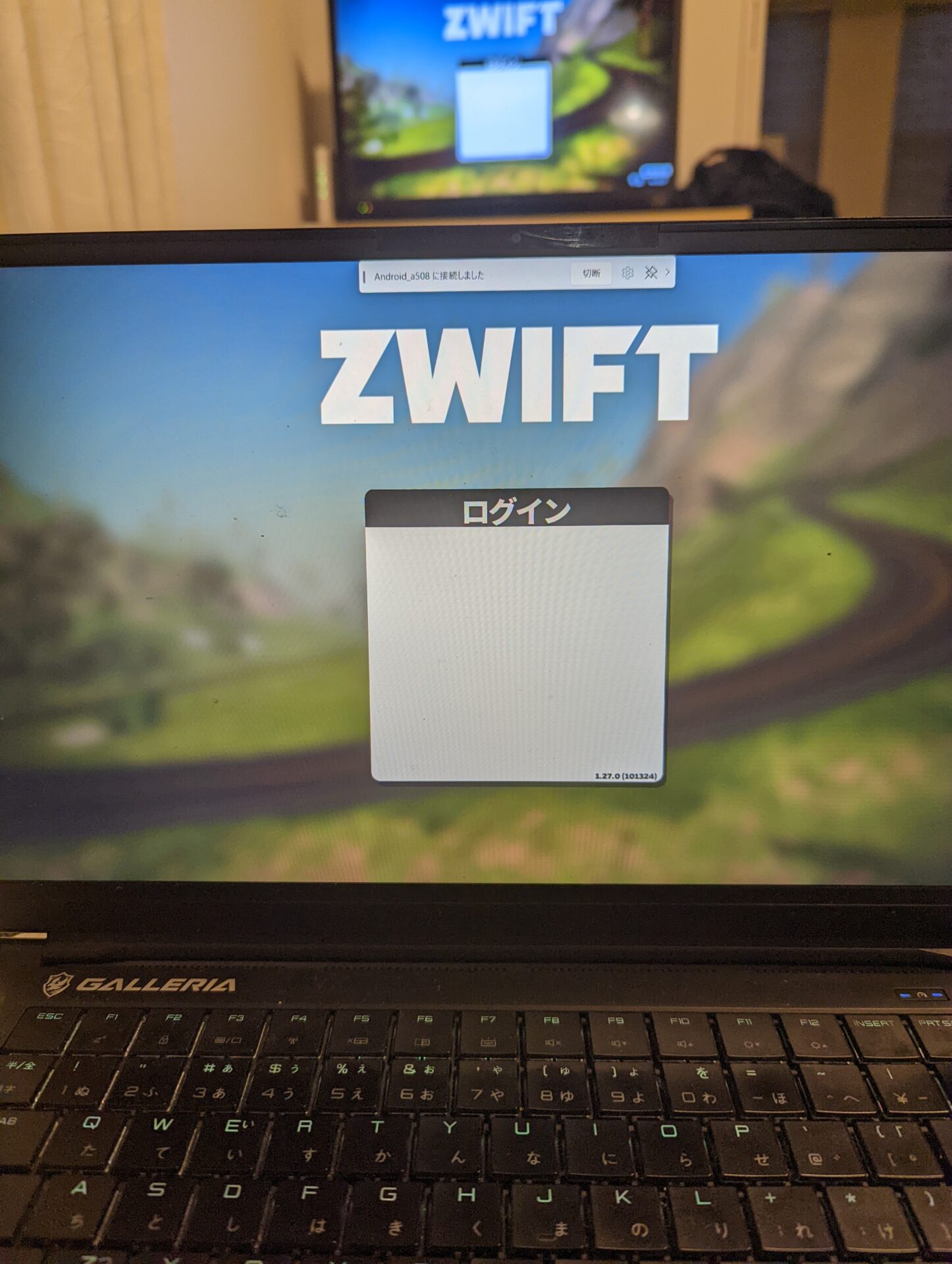 【安価に大画面 Zwift！】Amazon Fire TV Stickとミラーリング＋直接アプリ起動の解説｜おがくずブログ【ロードバイクのブログ】